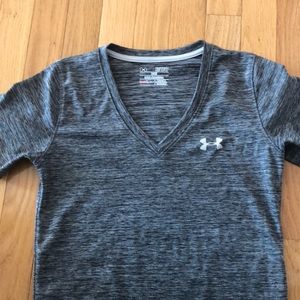 Under Armour T-shirt